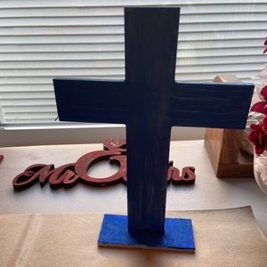 New hand painted blue cross
